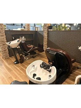 リラクゼーションメニュー豊富◎極上スパで眠りを誘う癒しの時間を…♪頭皮ケアで美髪をキープできる☆