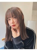 フェイスレイヤー/ぱつっとミディアム/アッシュブラウン