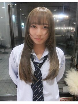 ミューズ バイ ケンジ(MUSE by KENJE) ハイトーン/レイヤーカット/平塚美容室