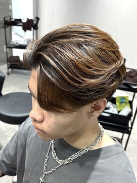 テクト バイアッシュ 吉祥寺店(Tect by Ash) ブラウンセンターパートニュアンスパーマ毛流れパーマ