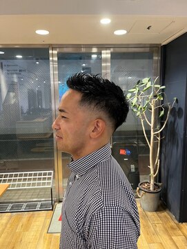 アカラ(acala) メンズパーマ【20代/30代/40代/MENS/MEN】