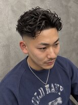フジヤマバーバーショップ アジト(FUJIYAMA BARBER SHOP ajito)&nbsp;スキンフェード×カーリーパーマ メンズ/明石/西明石/大久保