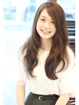 プレッティ フォー ヘア(PRETTY FOR HAIR) 抜け感フェアリーロング