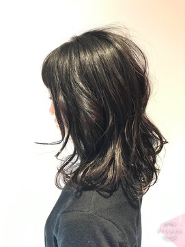 ビアンコ(BlANCO) 【BLANCO】ふわっと動く大人セミロング(AKANE)