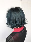 O-tete ネイビーブルー外はねショートボブビフォーアフター