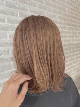 ウェーブス 大宮東口店(wave's) waves追留　ミルクティーベージュ