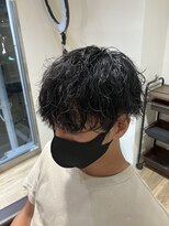 エヌプラス(N+)&nbsp;刈り上げセンターパートサーフカールブルーブラッフェザーパーマ