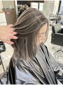 ハイライトカラーマチルダボブインナーグレージュ前髪