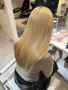 ロロネー 天満(Lolonois) 【Lolonois天満】艶髪ストレート（澤賢伸）