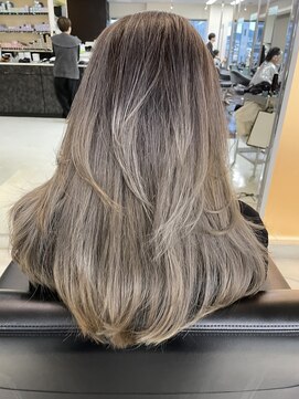 シャンプーボーイエイムス(SHAMPOO BOY aims) バレイヤージュ