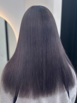 ラピス 福岡天神店(Lapis) ブルーグレー/チェリーブラウンホワイトグレージュミニウルフ