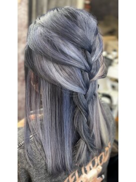 アルグラーテ (Arglarte) 2ブリーチ/透明感カラー