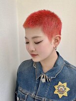 ディレクション(Direction)&nbsp;刈り上げオレンジピンクデザインカラーy2kベリーショート