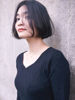 年齢や季節の変化に伴う悩みに寄り添い高い技術で創りあげる！大人女性が求める美しさをお届けします。