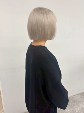 ウィコ 新宿(WICO) ホワイトベージュ