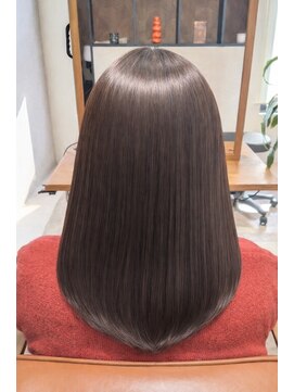 ルッカ 浦安(lucca) 美髪/ワイドバング/外ハネ/イメチェン/[浦安/ショート/髪質改善]