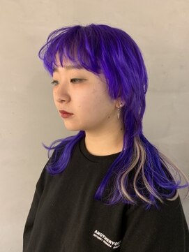 ジーナ(XENA) ロングウルフビビットパープル