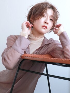 アルバム 渋谷パルコ(ALBUM) ソフトベージュショート_厚めバングローライトスリークボブ_7063