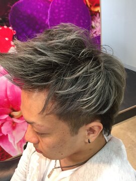 ダブル アンダーバー サロン(W_SALON) プラチナアッシュグレー☆