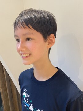 コクーン(Cocoon) 【かえで】ベリーミニショート#ネビージュ#大人かわいい#美髪