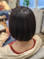 リムルヘアー(Rymlhair)&nbsp;ブラックカラー/こなれヘア/小顔補正立体カット