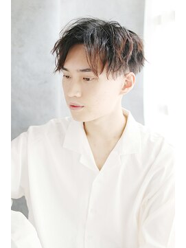 シュシュット(chouchoute) 吉祥寺2分/束感ツーブロックマッシュ韓国波巻きハイライト/023