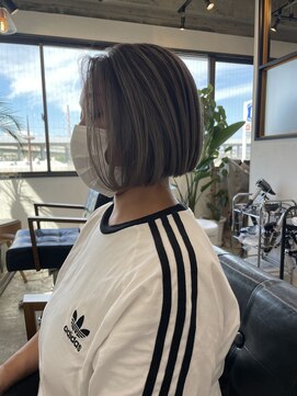 イット(it.) it.Style バレイヤージュ ハイライト 白髪ぼかし