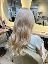 テトラ バイ ネオリーブ 横浜西口店(tetra by neolive)&nbsp;ブリーチ　ケアブリーチ　ホワイトベージュ　横浜