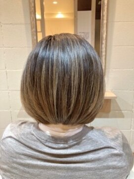 ヘアーデザイン ロッタ(hair design lotta) 【hair desidgn lotta】 前下がり×バレイヤージュ