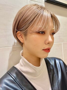 マックス フォー ヘアー(MAX FOR HAIR) マッシュショート×ハイトーンカラー◎