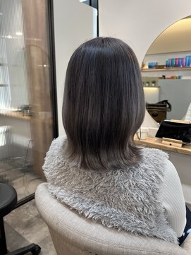 シア 綾瀬店(SHEER) シルバーカラー