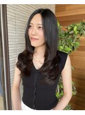 ロングレイヤー 韓国風レイヤー　顔まわりカット