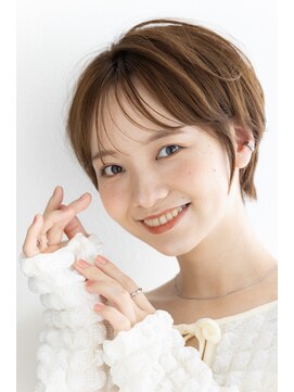 リル 8F 銀座(Rire) 【Rire-リル銀座-】30代40代にオススメマッシュショート