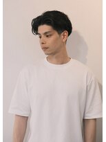 シンク(sync)&nbsp;ツーブロック センターパートヘア ニュアンスパーマ 大阪美容室