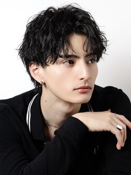 ルーシー 川越(LUCEY) ツイストスパイラルパーマ波巻きパーマシャドウパーマメンズ