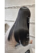 シルクレイ 新宿店(Silk-lei) 艶髪ブルーグレージュ