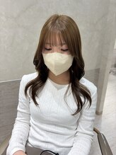ブリーチなしで叶える、透明感カラー。