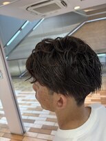 ケンジ 平塚 アネッタ(KENJE annetta)&nbsp;刈り上げマッシュ　スパイラルパーマ