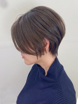 アヴァロン(AVALON) 【絶壁解消】前下がりくびれショート×ハイライトカラー