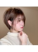 顔周りの毛束で小顔に！　ボブ