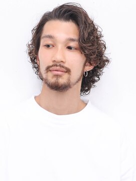 ルックグッドストア(LOOK GOOD STORE) センターパートツイストスパイラル韓国マッシュサイドパート118