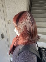 インス(ensue)&nbsp;20代30代ラベンダーピンクブリーチなし透明感くびれボブ外ハネ