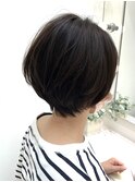 THE OSCAR   大人女性にオススメ　ふんわりショートスタイル