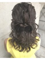 miura★ ウェーブでつくる！ハーフアップヘアアレンジ♪