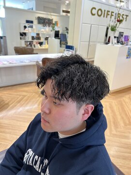 コワファースト  させぼ五番街店(COIFF1RST) ツイスパ×アップバング☆