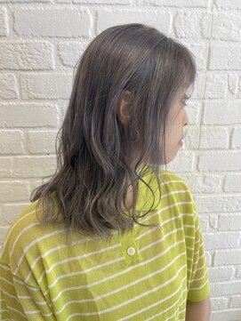 デイジー インデックスヘア 大島店(DAISY index hair) 韓国風レイヤーカットウルフカット前髪カットグレージュカラー