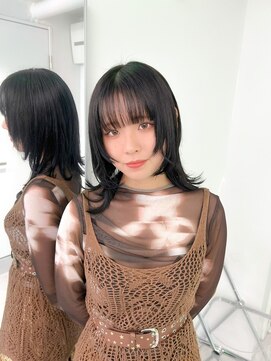 キバ(kva) ▽□□▽ミディアムウルフ