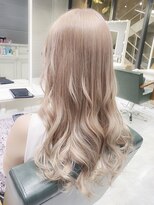 デイズ(days)&nbsp;ミルクティーアッシュベージュ3Dカラー☆ブリーチWカラーモード