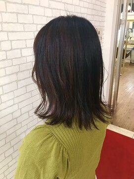 コワファースト 別府 2トーンの外ハネスタイル