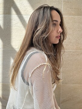 ビュートリアム265(BEAUTRIUM 265) ロングヘア/ゆるふわ/波巻き/ウェーブ/ハイライト/20代30代40代